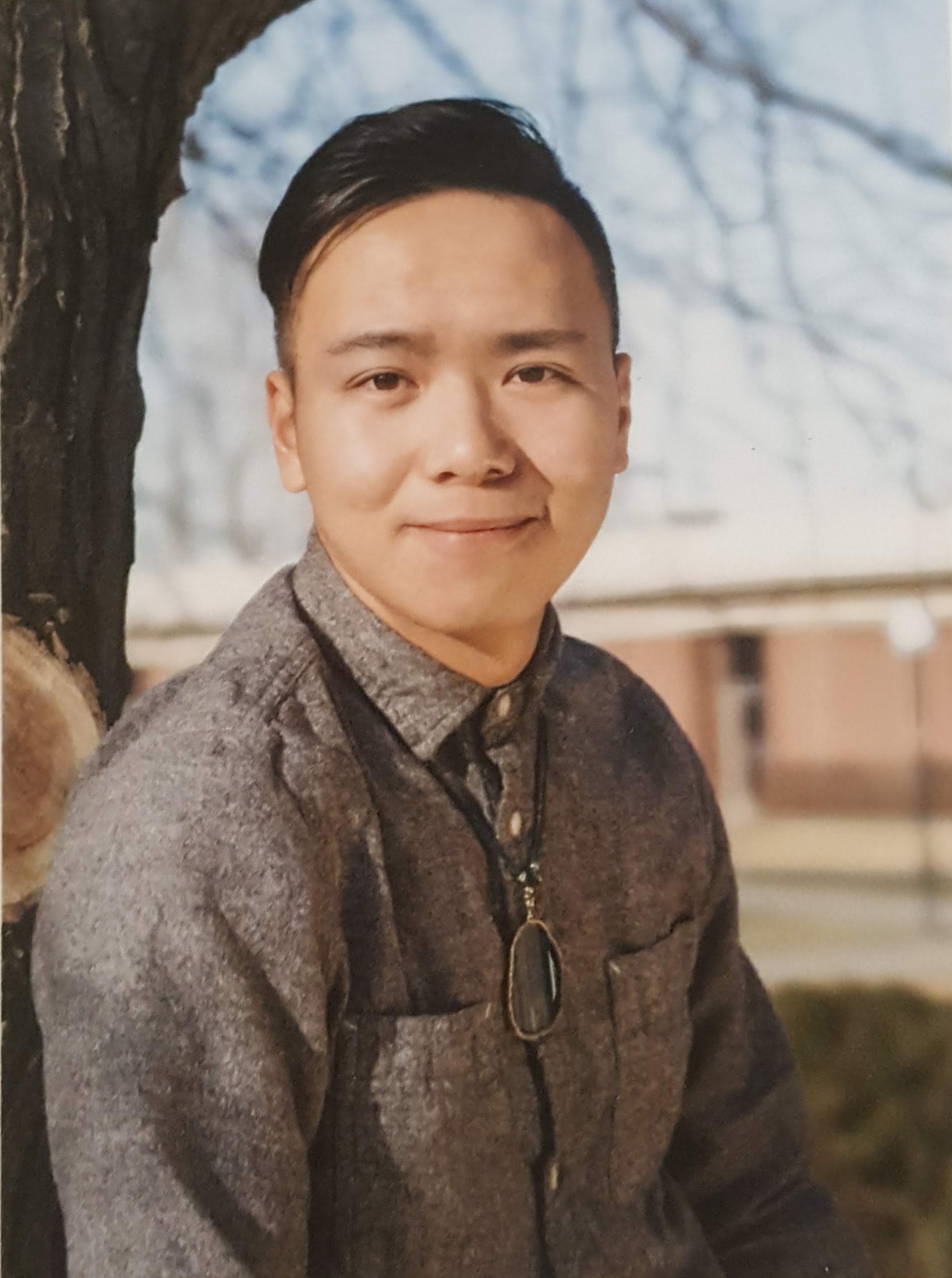 Zhongzhou Ding 肖像